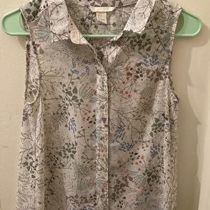Floral Sleeveless Blouse